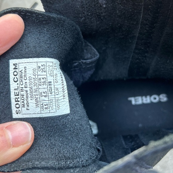 Sorel Joan of Arctic wedge II waterproof leather Black Wedge Boots Sz-8.5. N - Picture 9 of 11